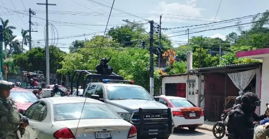 Imagen SSP asegura armas y vehículos tras balacera al norte de Veracruz 