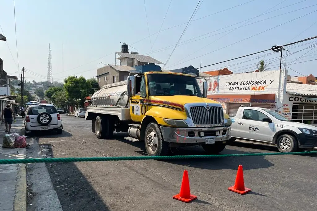 Imagen Desabasto de agua y luz, temas prioritarios que Sheinbaum debe atender: Obispo de Veracruz