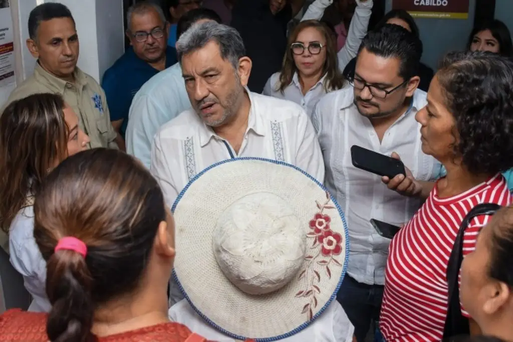 Imagen Garantizan suministro de agua potable en congregación de Coatzacoalcos, Veracruz