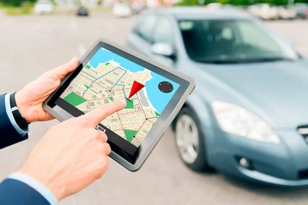 Imagen Enhancing Vehicle Security in Mexico with GPS Tracking Technology