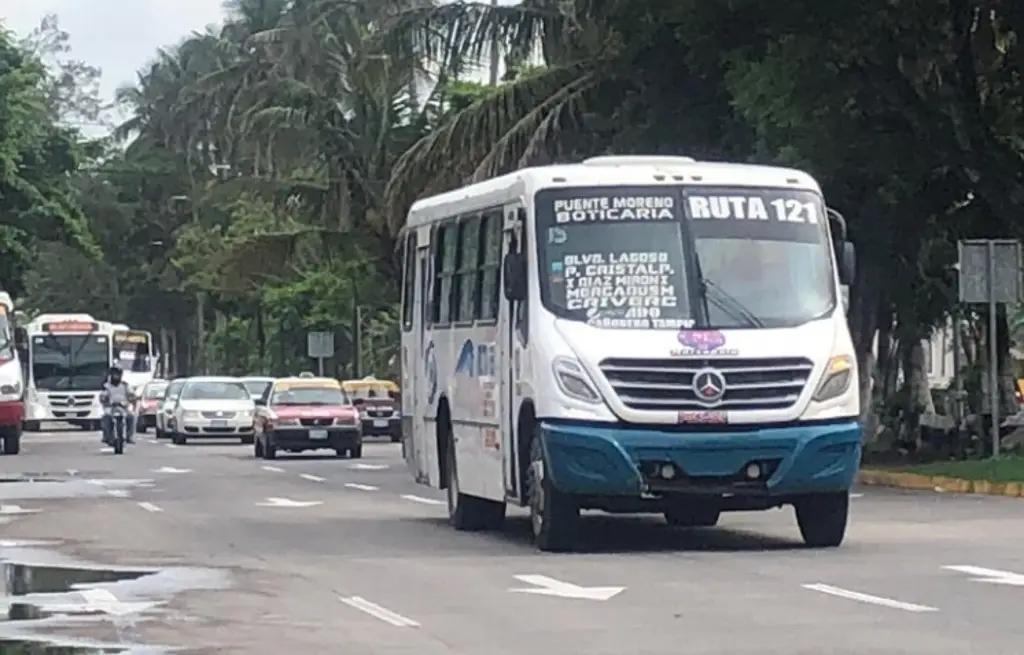 Imagen ¿Hay transporte público este martes en Veracruz?