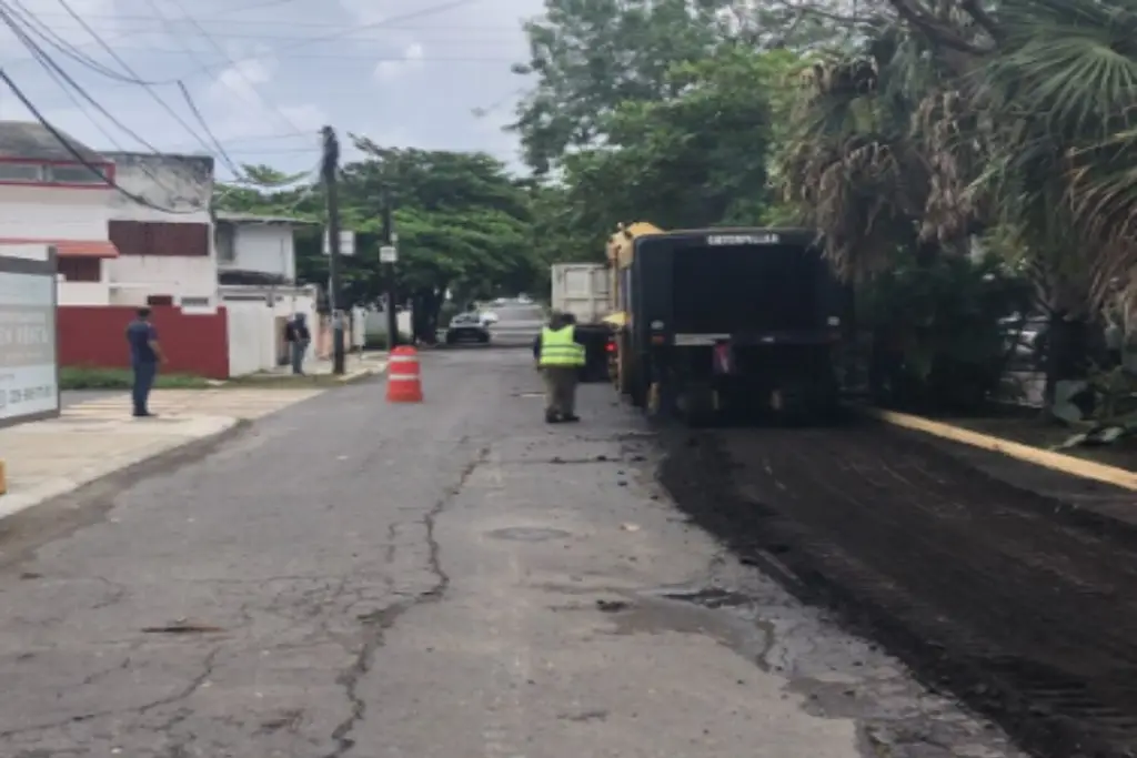 Imagen Inician rencarpetado en Paseo Boca del Río de La Tampiquera 