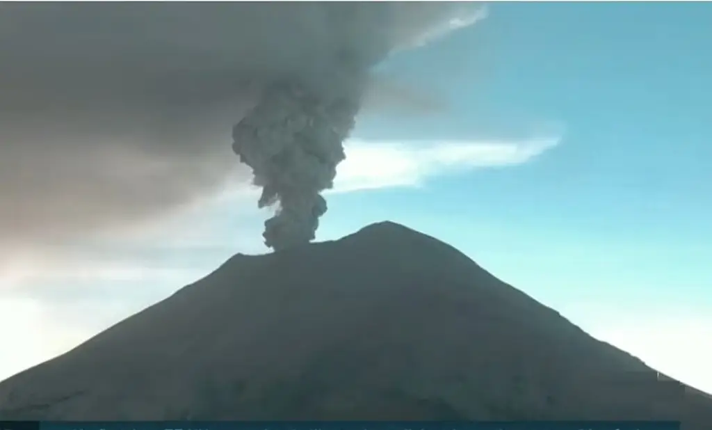 Imagen Aeropuerto Hermanos Serdán en Puebla suspende operaciones por actividad del Popocatépetl