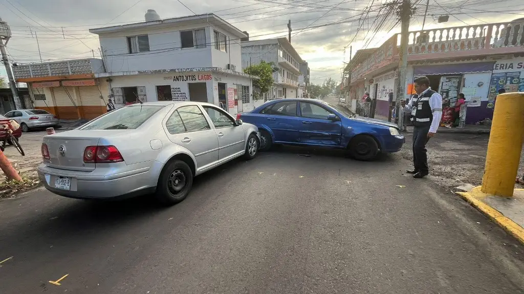 Imagen Accidente automovilístico en colonia de Boca del Río