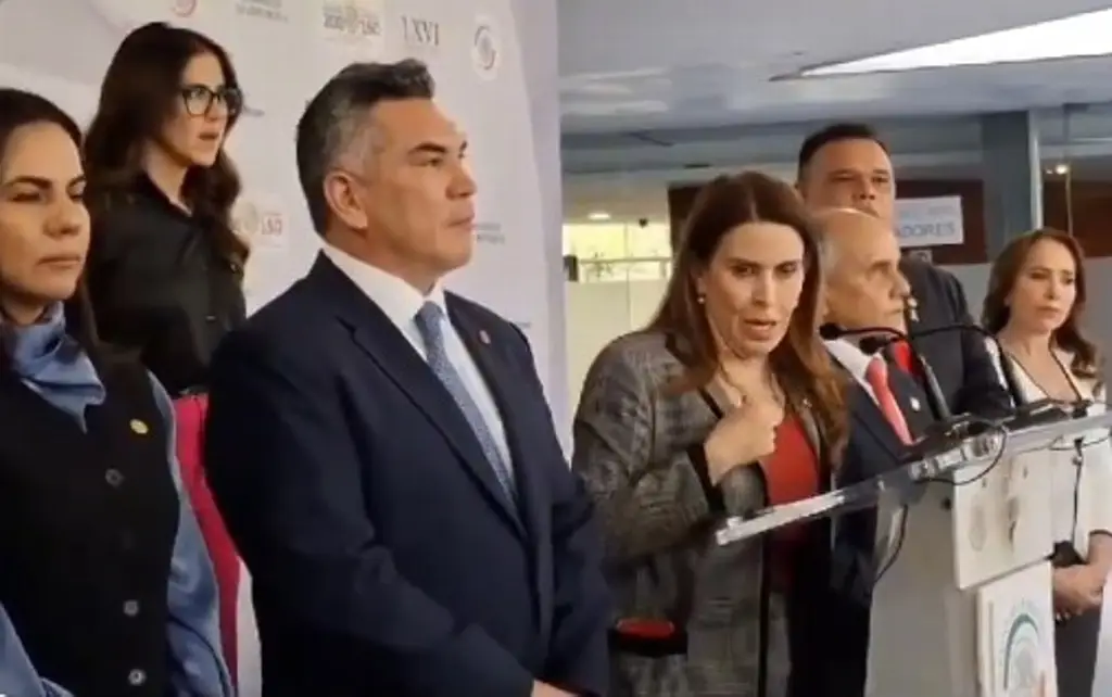 Imagen Llama PRI a Sheinbaum al diálogo ante la 'crisis constitucional'