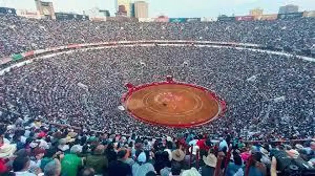 Imagen Anuncian clausura de Plaza de Toros 'México’ y Estadio de Ciudad de los Deportes