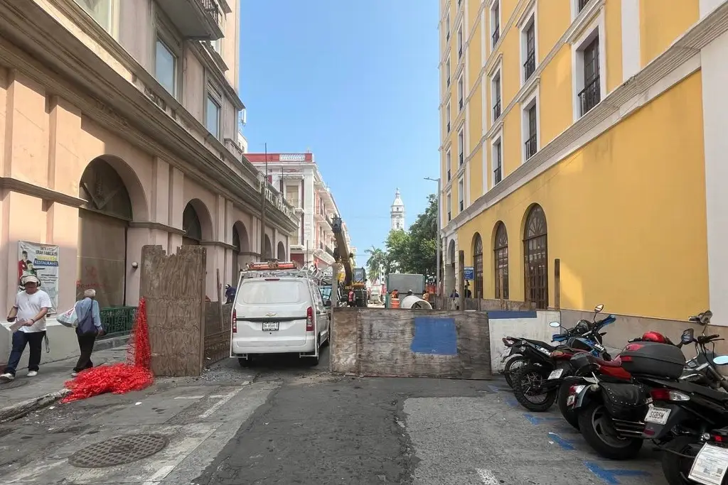 Imagen Cerraron Lerdo por obras en el Centro Histórico de Veracruz