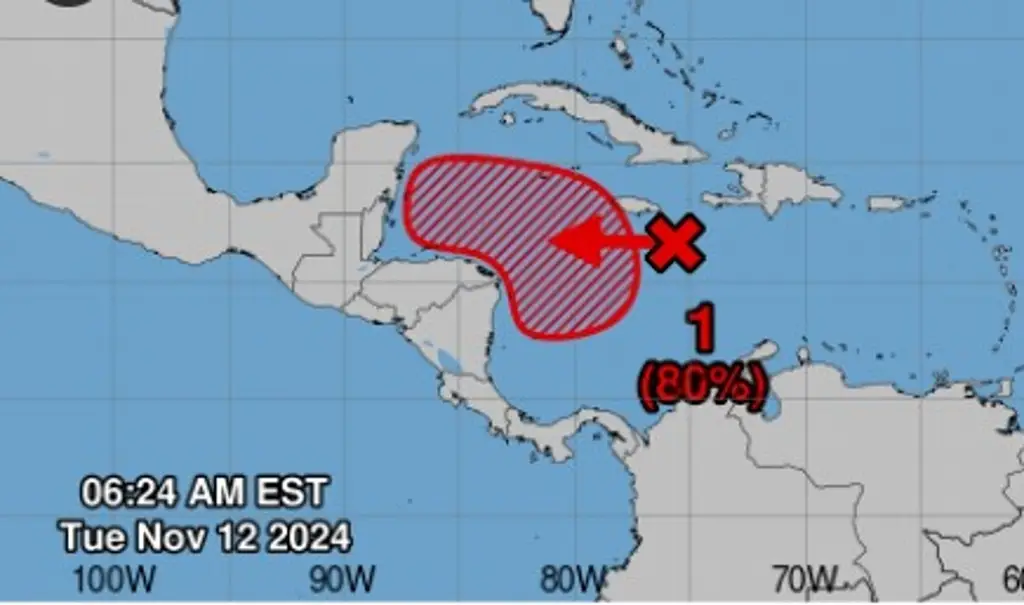 Imagen Onda Tropical y disturbio asociado con 80% para evolucionar a ciclón: NOAA