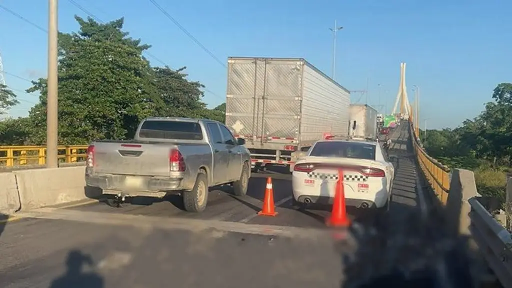 Imagen Se registra reducción de carriles en autopista de Veracruz