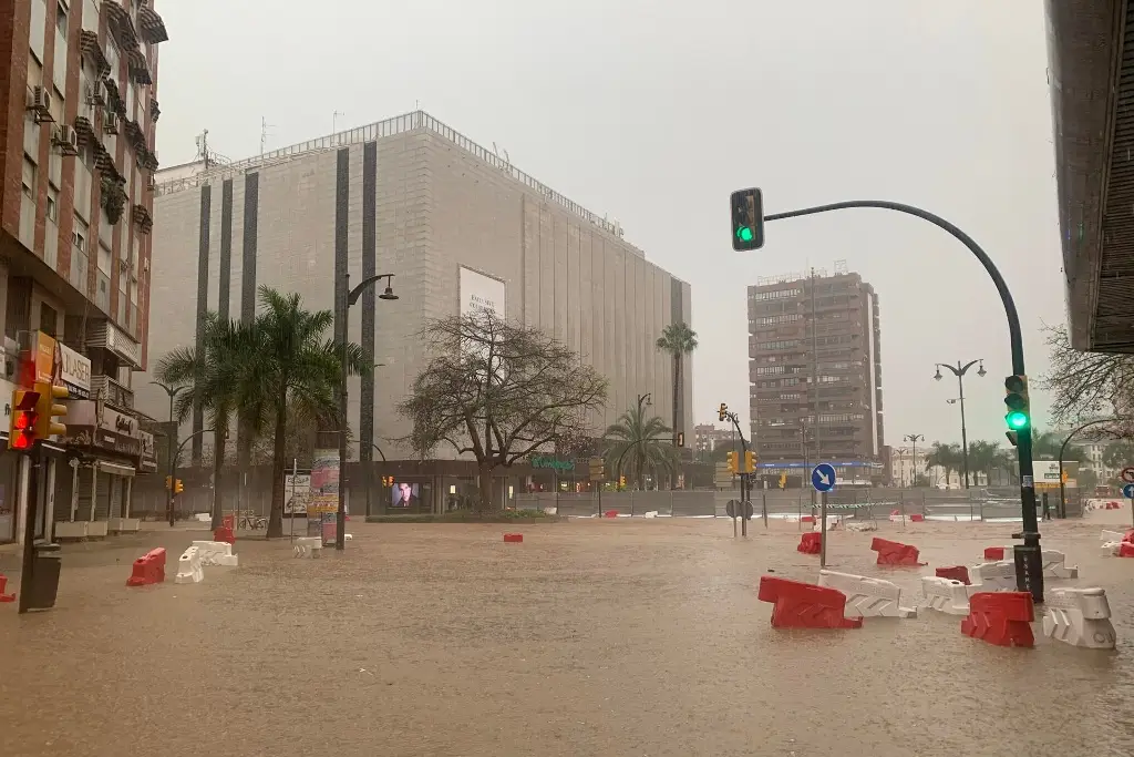 Imagen Miles de evacuados, y transporte suspendido por otro temporal que azota España