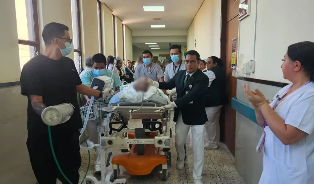 Imagen IMSS Veracruz Norte beneficia a 30 personas con histórica procuración multitejidos