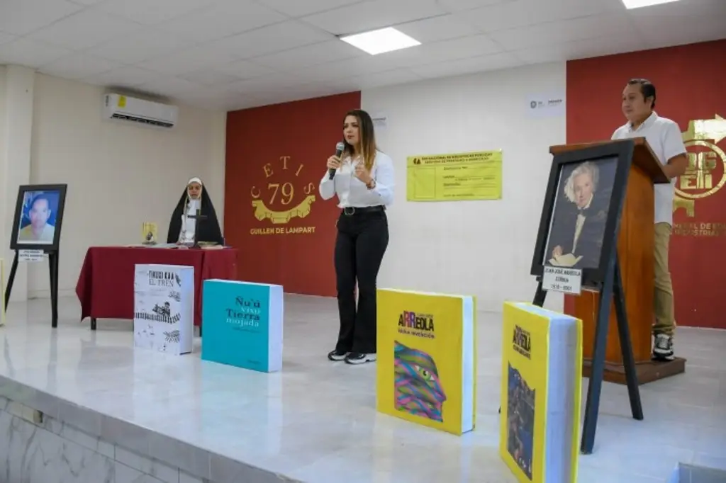 Imagen Conmemoran Día Nacional del Libro en el CETIS 79 de Coatzacoalcos, Veracruz