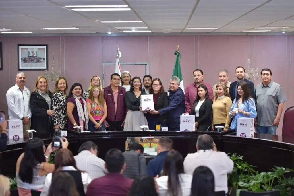 Imagen LXVII Legislatura del Congreso recibe el VI Informe de Gobierno