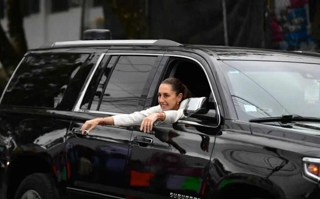 Imagen Desde Xalapa, Sheinbaum afirma que se trabaja en deslave en autopista de Veracruz