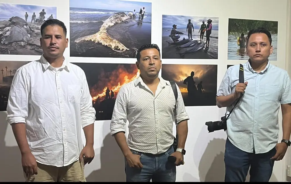 Imagen Inauguran la exposición fotográfica “3 miradas 3 lustros fotoperiodismo en Veracruz”