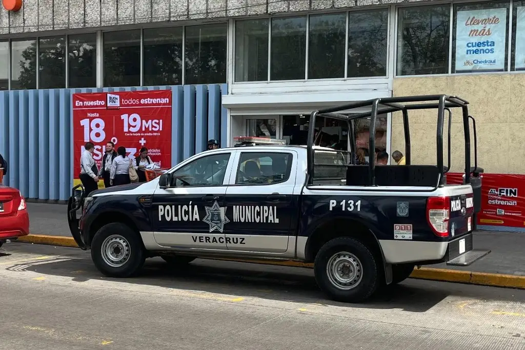 Imagen Hombre pierde la vida al interior del supermercado en Veracruz 