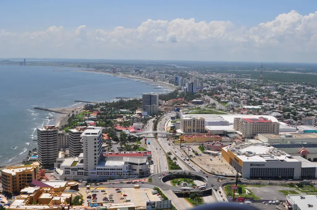 Imagen ¿Cuál es el edificio más alto de la zona conurbada Veracruz-Boca del Río?