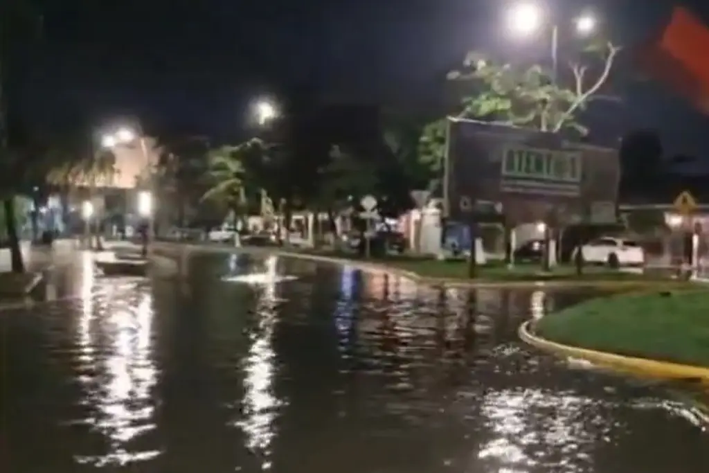 Imagen Sara ocasiona tormentas intensas en Chetumal, Quintana Roo