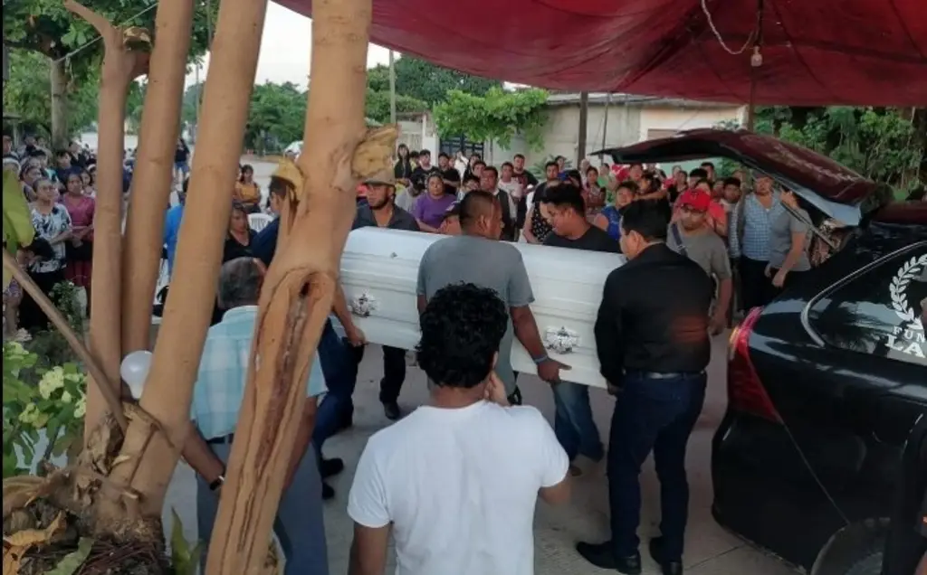 Imagen Exigen justicia por menor que murió atropellado al sur de Veracruz 