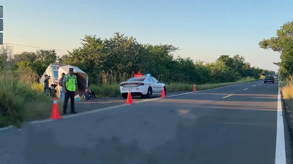 Imagen Continúa el cierre parcial de circulación en carretera de Veracruz