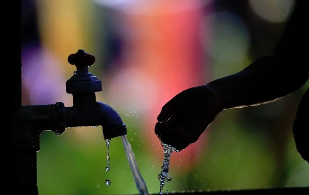 Imagen Colonias de Veracruz sufren baja presión de agua este sábado