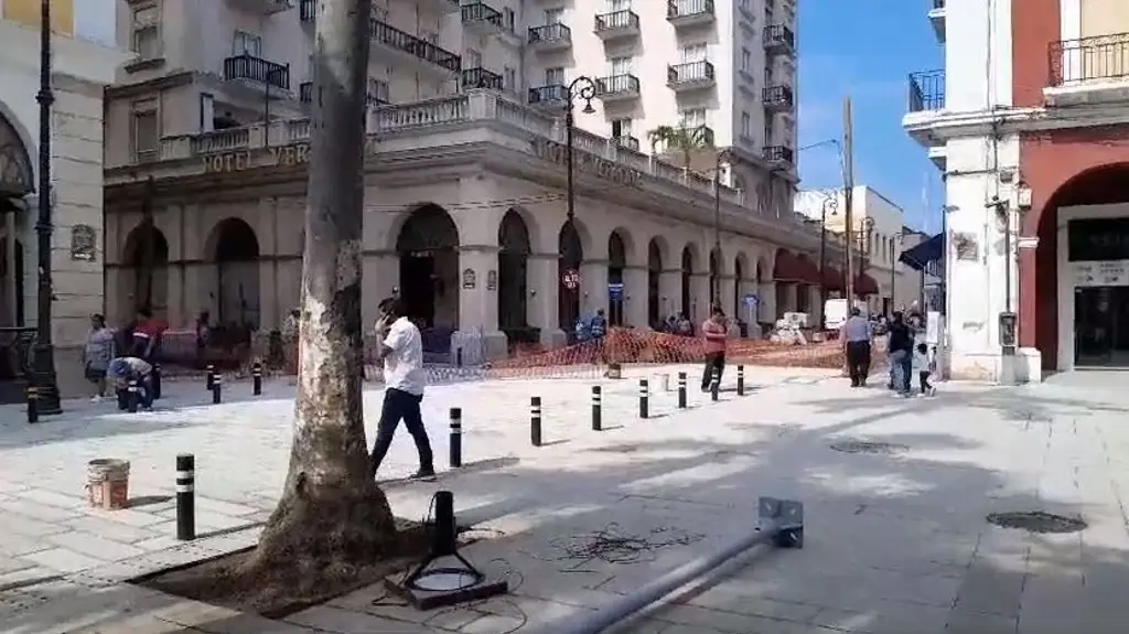 Imagen Esto es lo que falta en obra de avenida Independencia en Veracruz