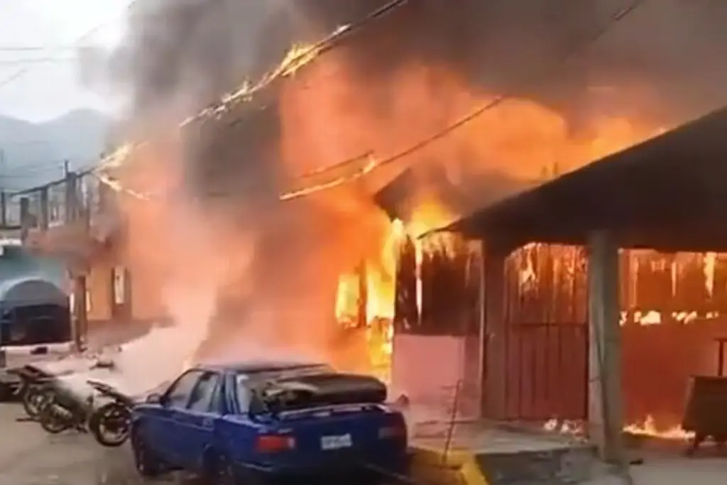 Imagen Filtran imágenes de incendio donde murió niña de 6 años, 'completamente sola' (+Video)