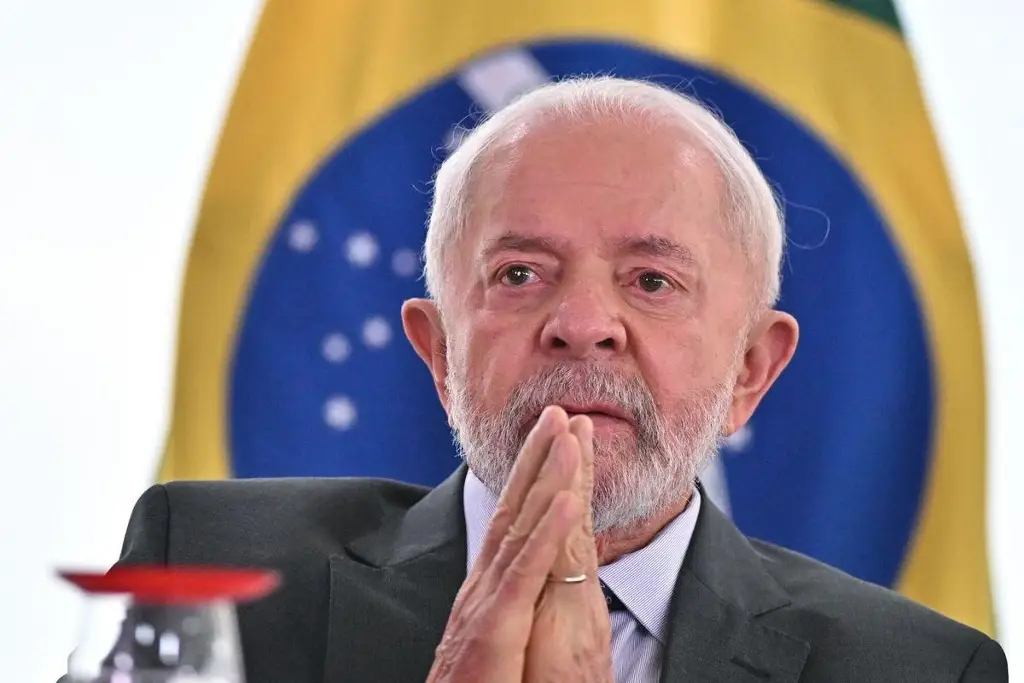 Imagen Lula da Silva sale de cuidados intensivos tras craneotomía por hemorragia