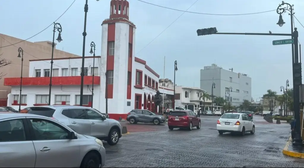 Imagen Semáforos sin funcionar en el centro de Veracruz