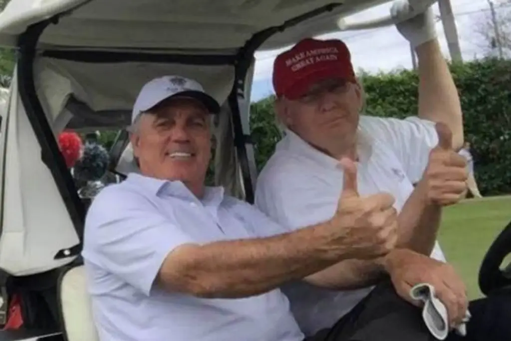 Imagen Trump nomina a un 'amigo de toda la vida' y 'gran golfista' como embajador en Uruguay