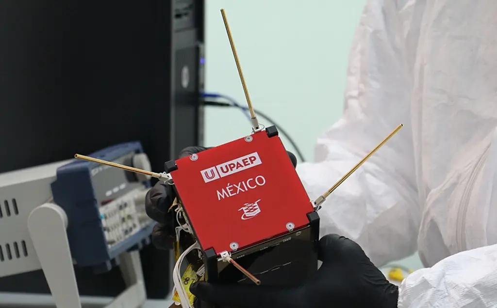 Imagen México volverá a lanzar un satélite al espacio; se desarrolló en la UPAEP