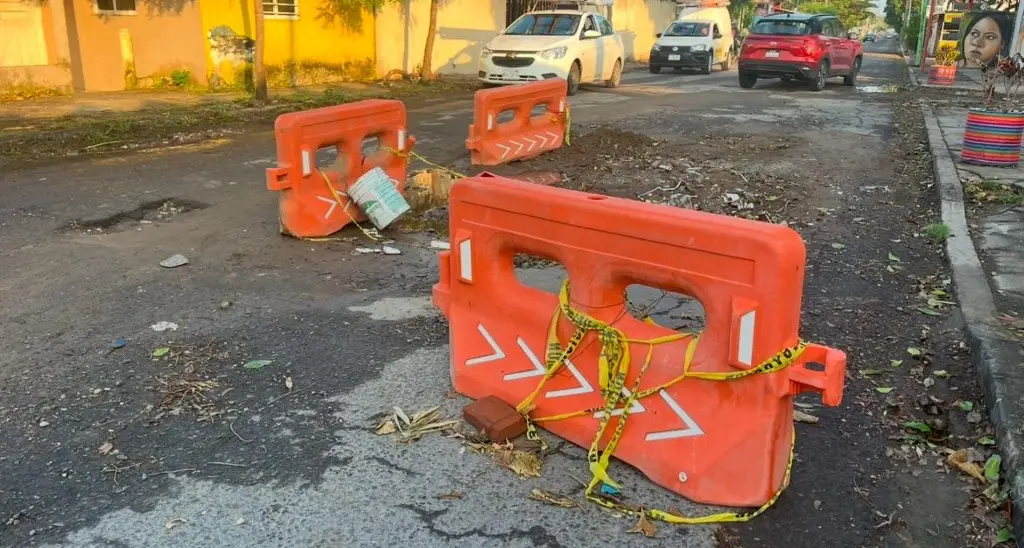 Imagen Socavón en la colonia El Coyol de Veracruz 