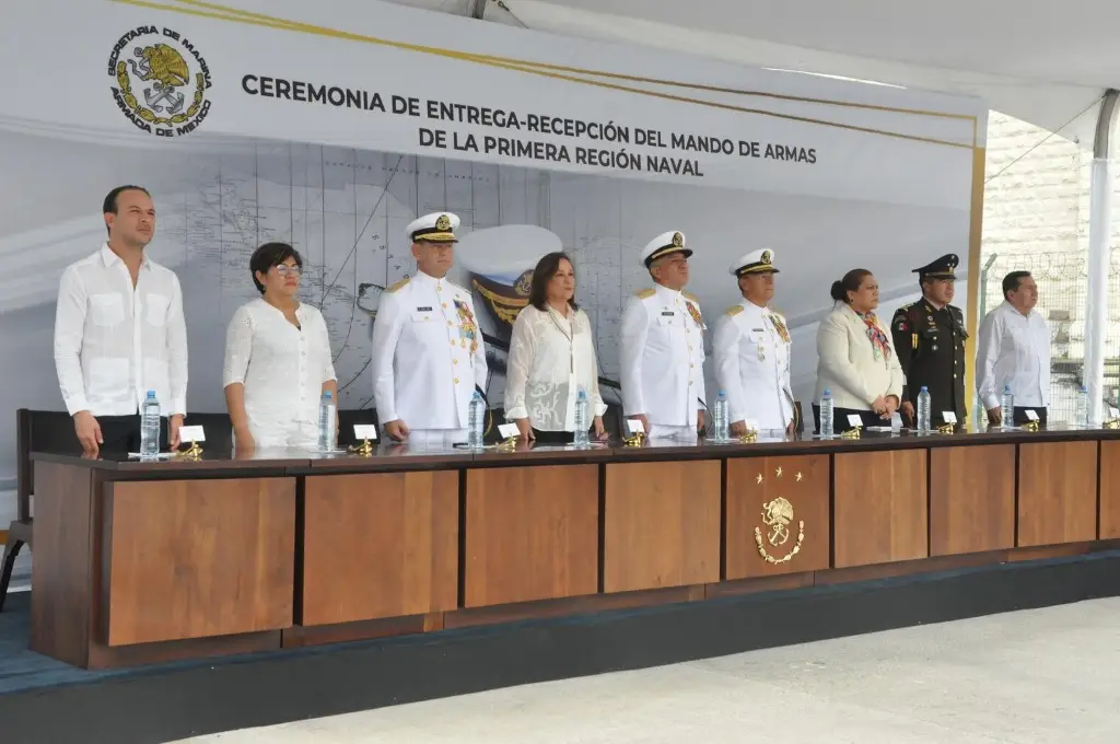 Imagen Realizan cambio del Mando de Armas en la Primera Región Naval en Veracruz