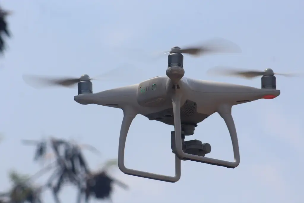 Imagen Senado va por regulación de venta de drones; buscan 40 años de cárcel por su uso con arma