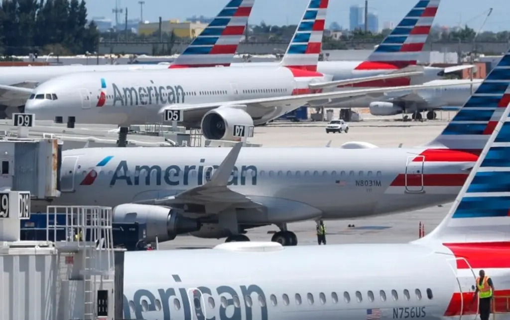 Imagen American Airlines suspende sus vuelos en todo EU hasta nuevo aviso