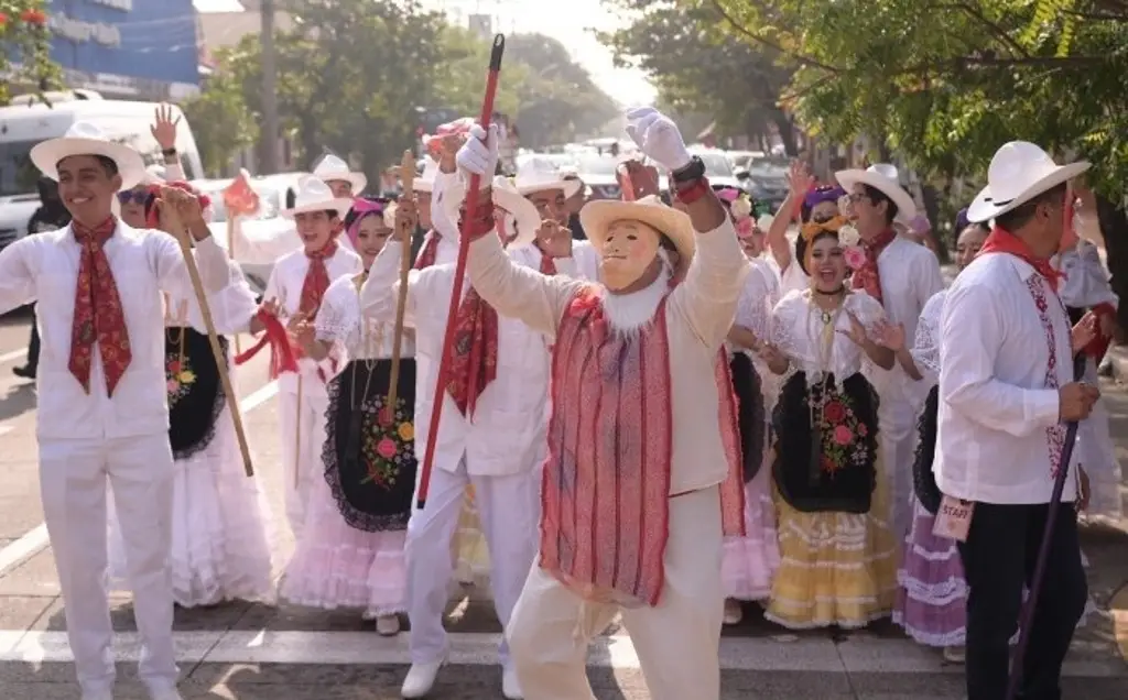 Imagen El cierre del 2024 en Xalapa, Veracruz: Baile, danza y la tradición de El Viejo