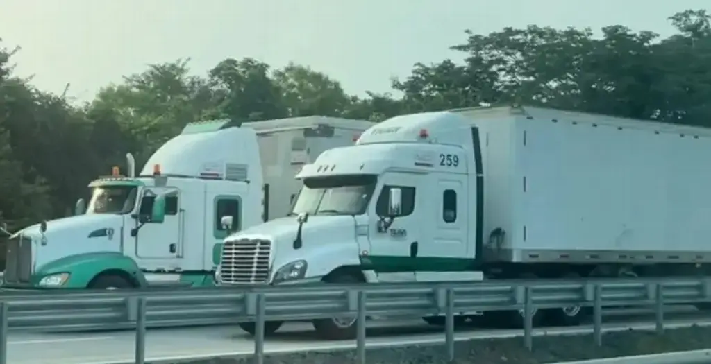 Imagen Se registra cierre parcial de circulación en autopista de Veracruz 