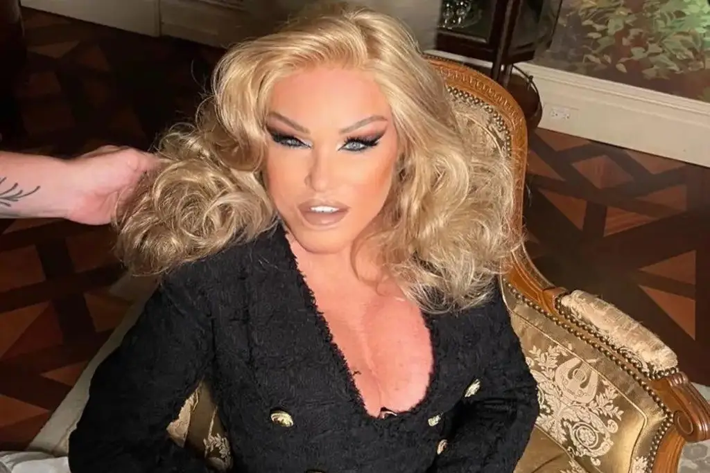 Imagen Fallece Jocelyn Wildenstein, famosa por sus extremas cirugías y conocida como 'Catwoman'