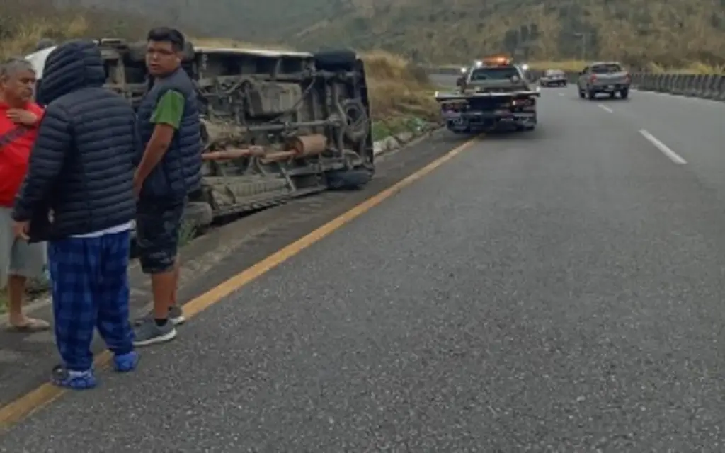 Imagen Se registran 3 accidentes en autopista de Veracruz; hay 4 lesionados