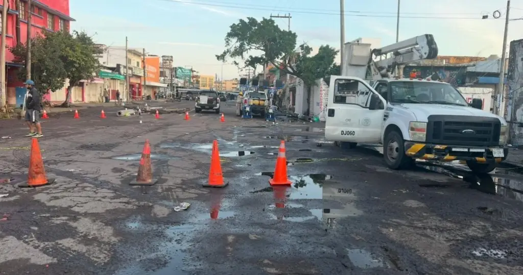 Imagen Cierran la vialidad en calles del centro de Veracruz 