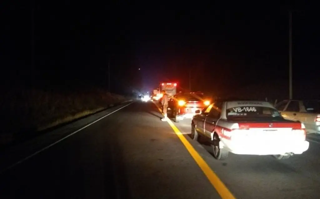 Imagen Hay cierre por accidente en esta carretera. Tome precaución