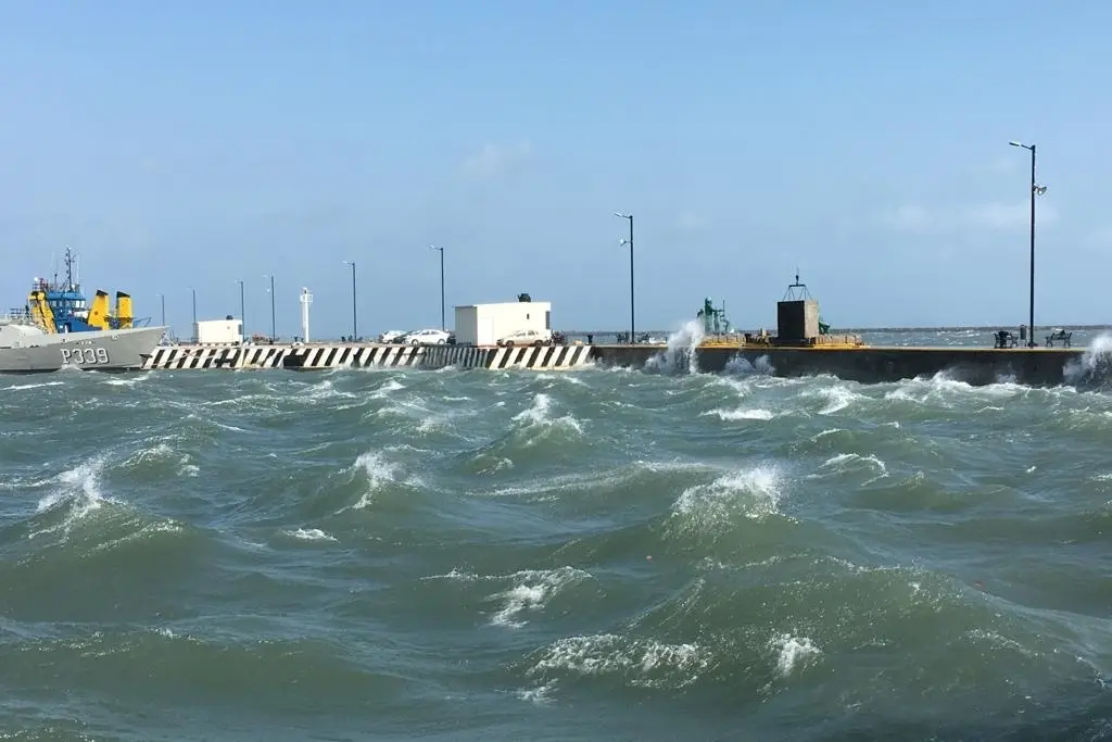 Imagen Racha máxima por norte supera los 90 km/h en el Puerto de Veracruz