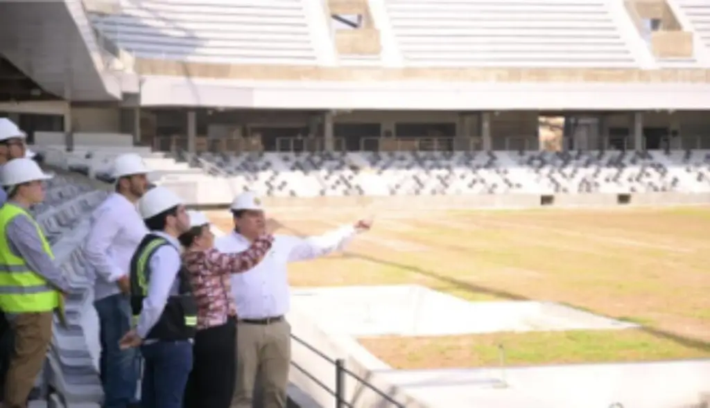 Imagen Nahle supervisa remodelación del estadio Luis “Pirata” Fuente