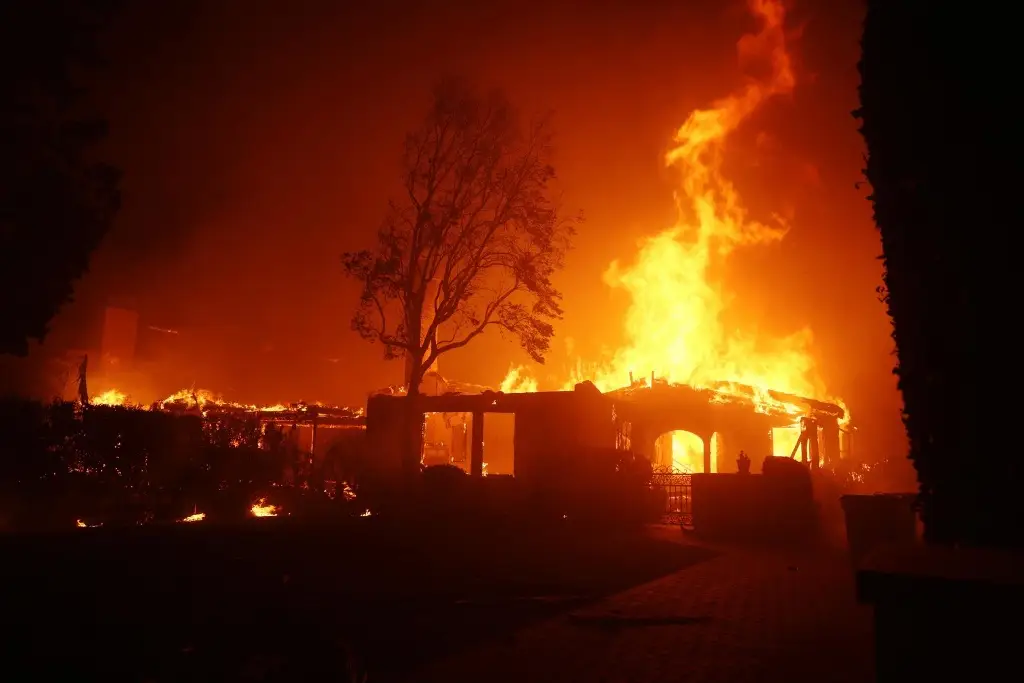 Imagen Un tercer foco agrava la situación de los incendios en Los Ángeles