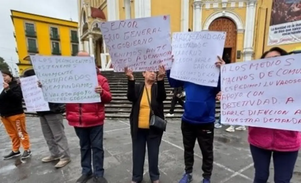 Imagen Vecinos exigen rondines a SSP para frenar robos a casa habitación  en Xalapa 