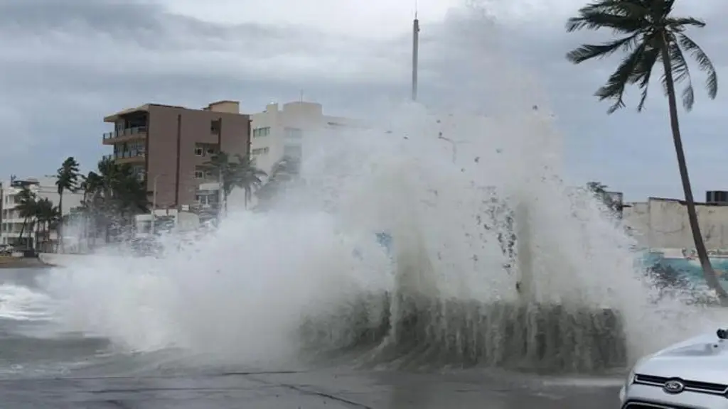 Imagen Actualización | Rachas por evento de norte en Veracruz superan los 90 km/h