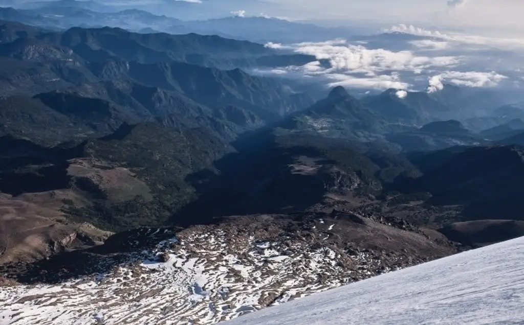 Imagen Glaciar norte del Pico de Orizaba desparece de forma acelerada, advierte investigador