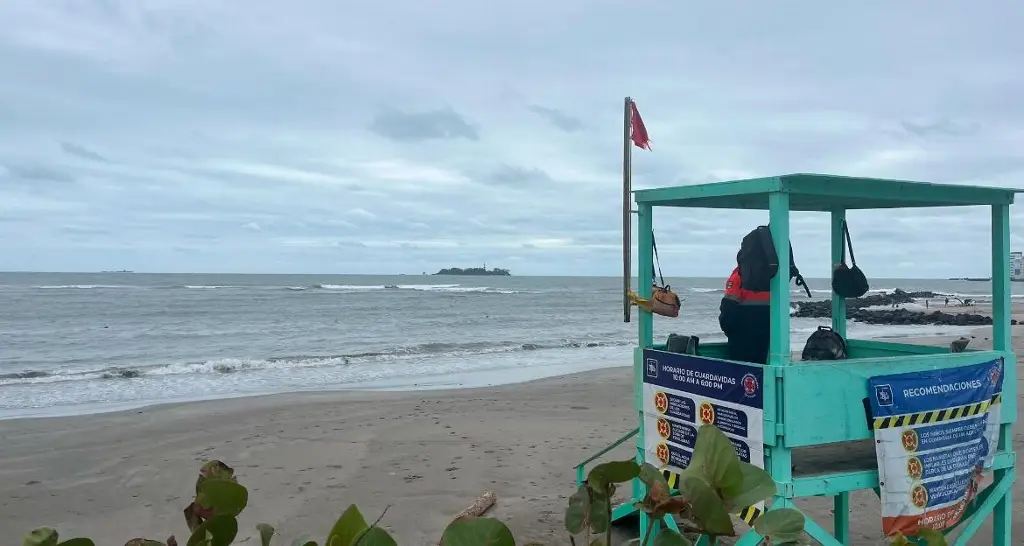 Imagen Hay banderas rojas este sábado en playas de Veracruz 