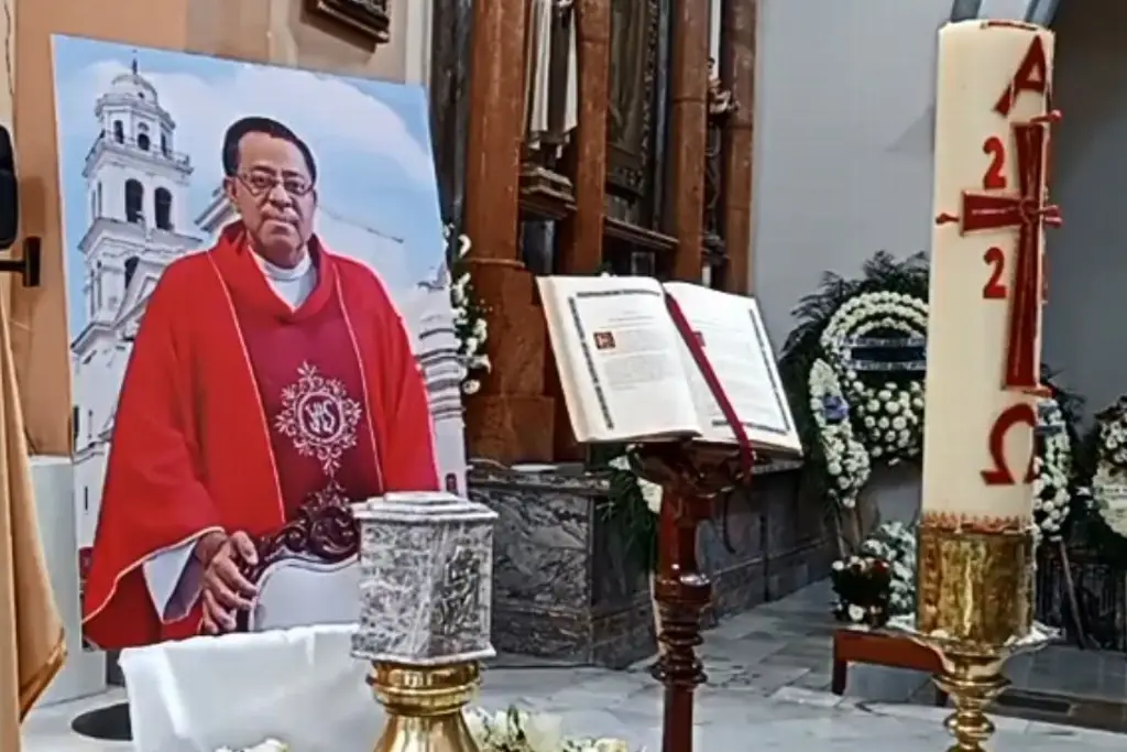 Imagen En Catedral de Veracruz realizarán misa por aniversario luctuoso del padre Víctor