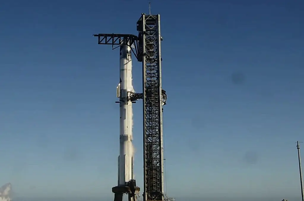 Imagen SpaceX lanza con éxito el séptimo vuelo de prueba del Starship, ahora con carga